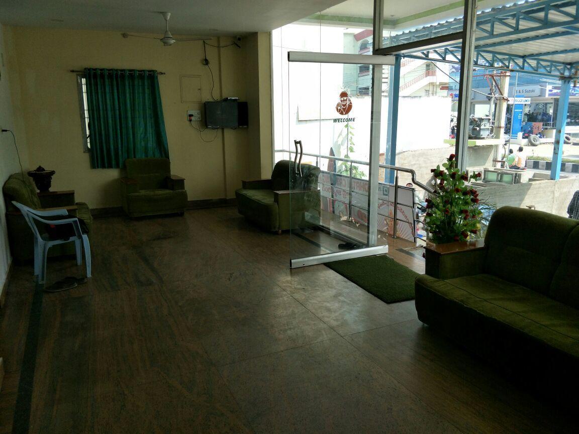 Sairam Residency Hotel Тирупати Екстериор снимка